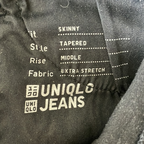 ✨Closet Clearout Flash Sale✨
Uniqlo Black Jeans Women - Picture 7 of 8